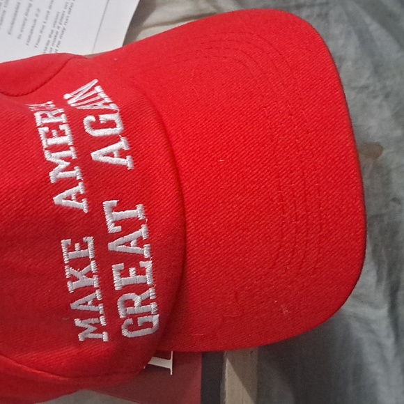 MAGA HAT - Picture 2 of 3